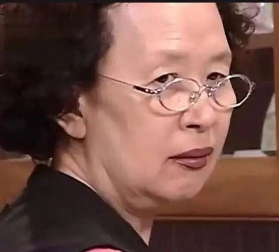 求这个老奶奶的表情包